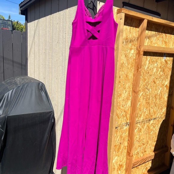 Vibrant Pink Sleeveless Dress - Picture 4 of 6